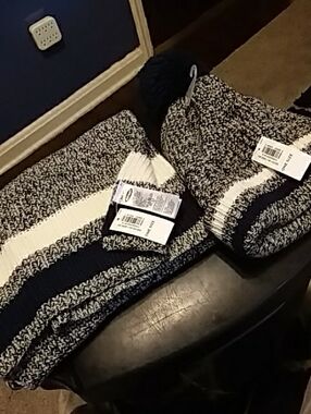 Old Navy Navy, White and Gray Striped Knit Hat with Pom/Scraf